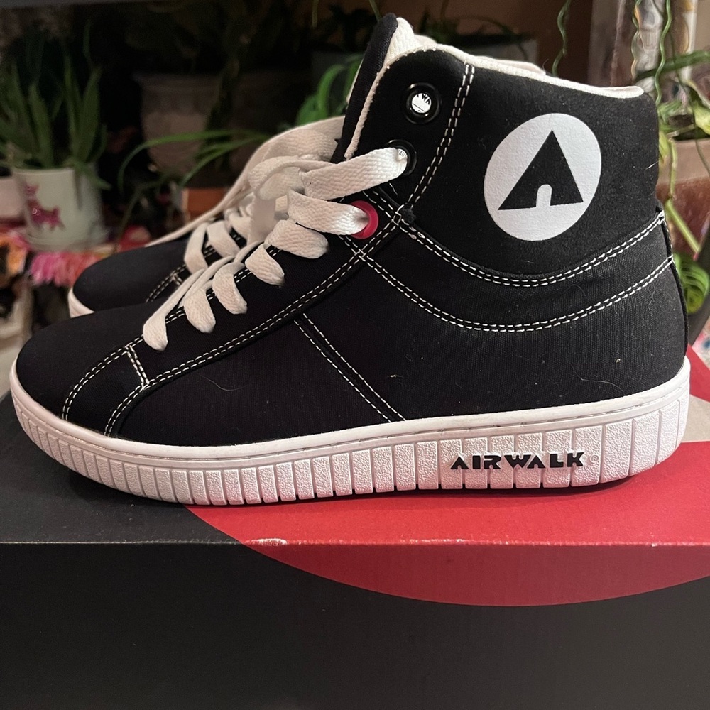 Airwalk Black and White High-Top Sneakers